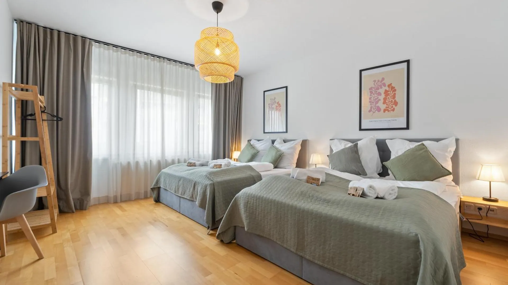 Apartment *Top* Grosse, Moderne & Zentrale Wohnung 3 Schlafzimmer - Naehe Zu Koeln: Dom, Messe, Flughafen, Lanxess-Arena Bergisch Gladbach